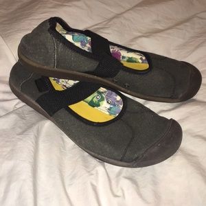 Keen Canvas Flats